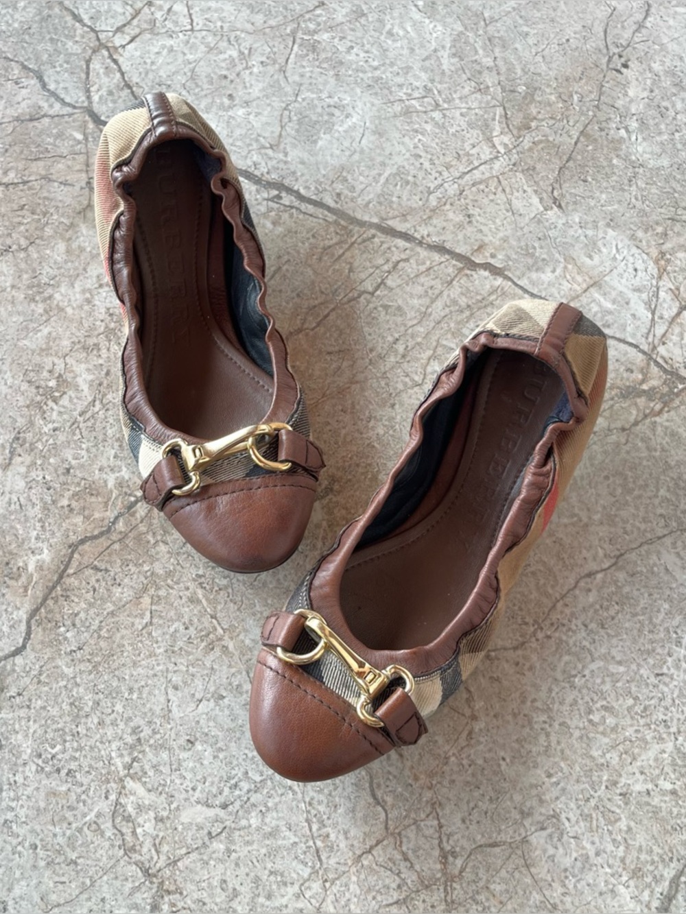 Burberry Heritage Horse Check Shipley Ballerina Flats